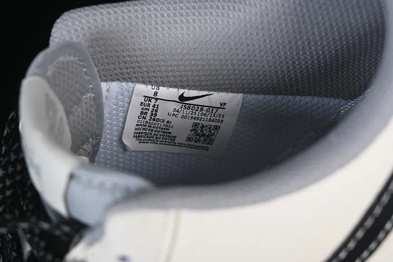 All categories Nk Air Force 1 Air Force series Nk Air Force 1 Low Air Force low-top Nike Air Force 1'07 Low Stusi co-branded beige, black and gray stitching Air Force 1 low-top casual sneakers JS8028-017
